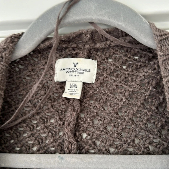 AE brownish grey shawl - Picture 3 of 4